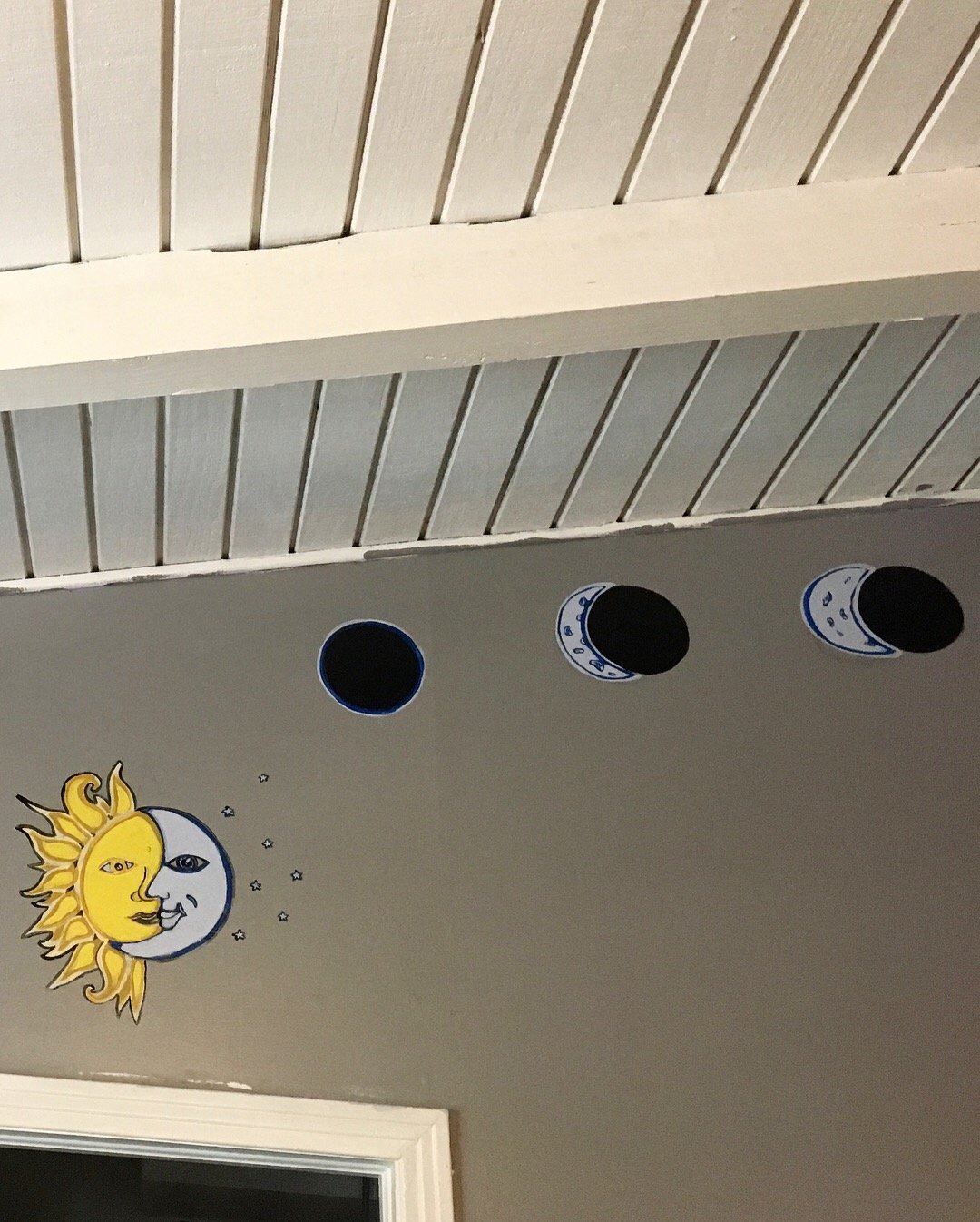 Sun and Moon Hostel Mural 2